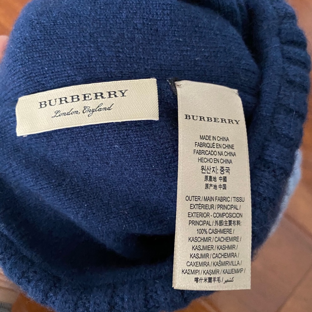 Burberry winter stylish hat